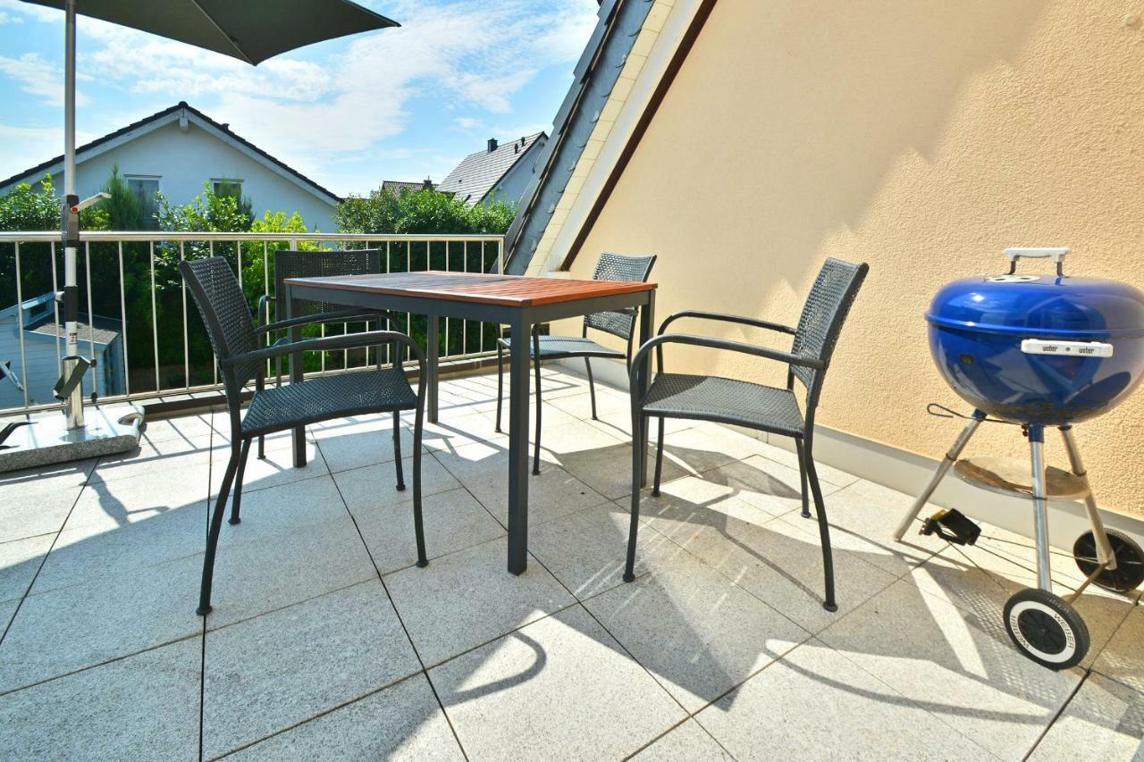 Rieslingstube Bei Britta & Joachim Apartment Undenheim Exterior foto